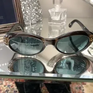 小物 GUCCI sunglasses vintage y2k oval BLK Gucci × Streetwear × Vintage 1990s Gucci Sunglasses Vintage
